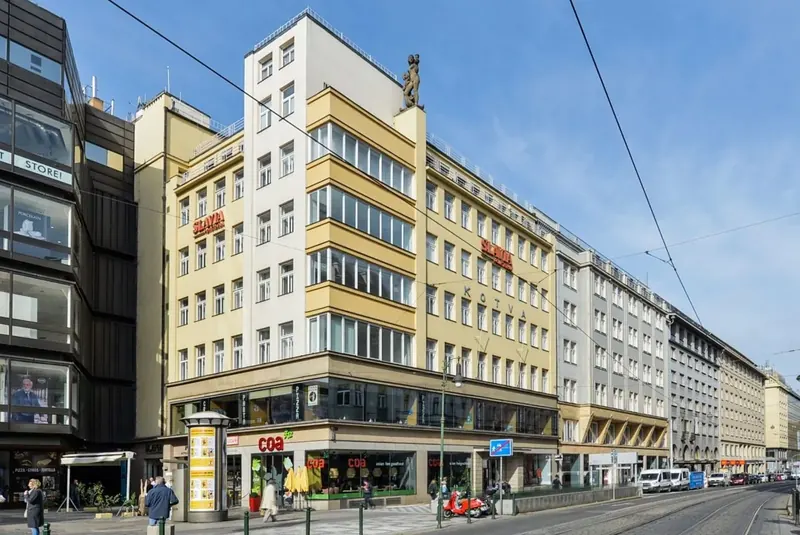 REVOLUČNÍ 1 A 3