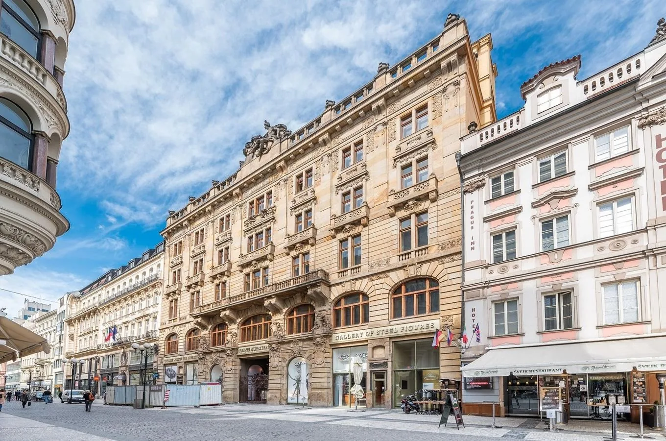 CITY PALAIS