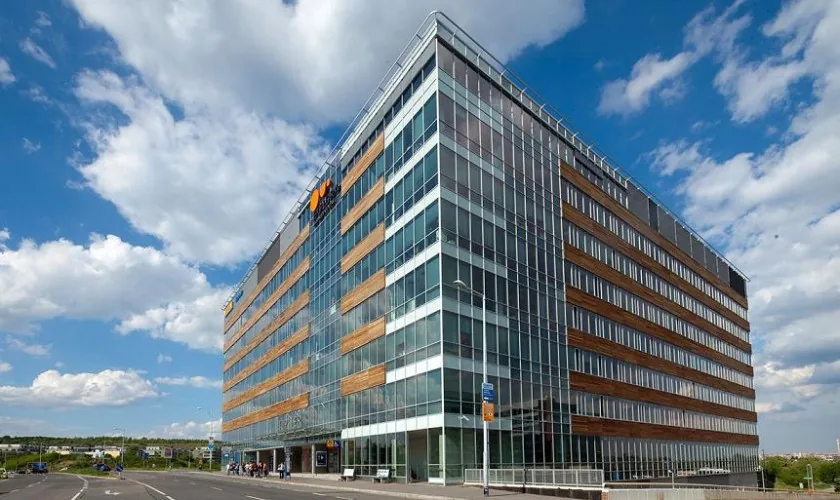 EXPLORA BUSINESS CENTRE