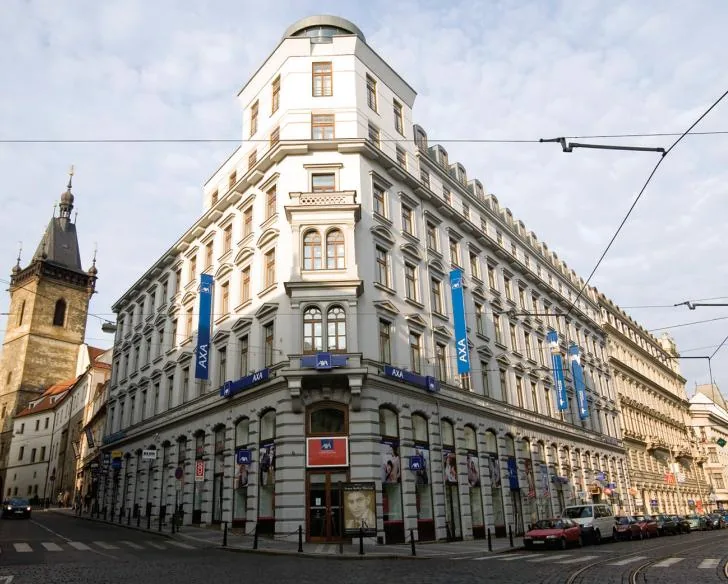 LAZARSKÁ BUSINESS CENTRE