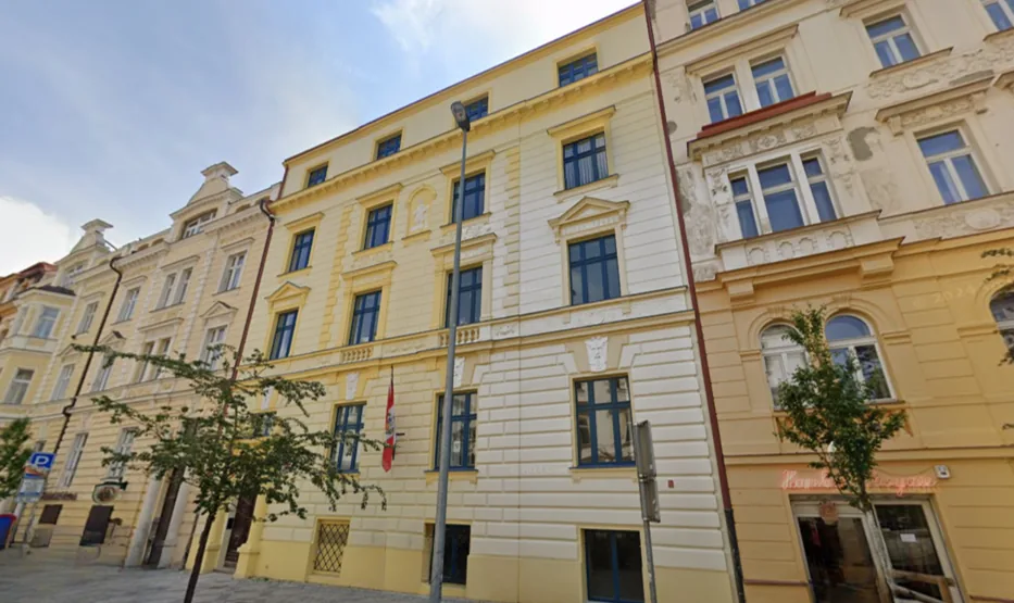 MUCHOVA