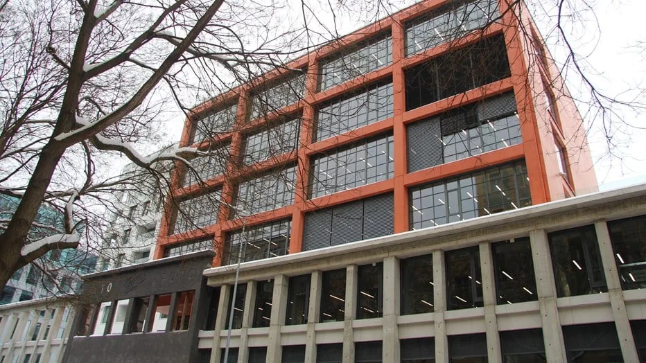 PRAGA OFFICE & GARDEN