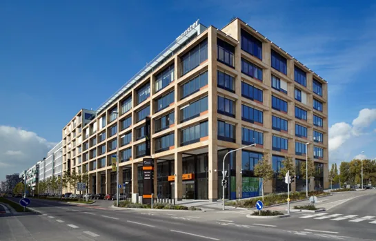 RIVER GARDEN OFFICE I