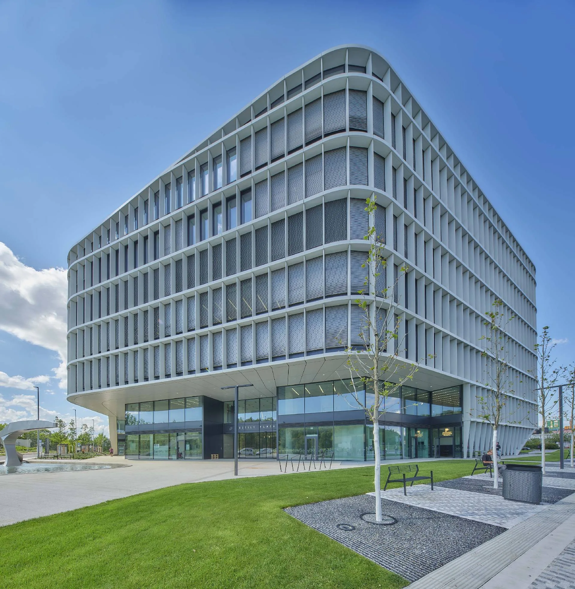 ROZTYLY PLAZA
