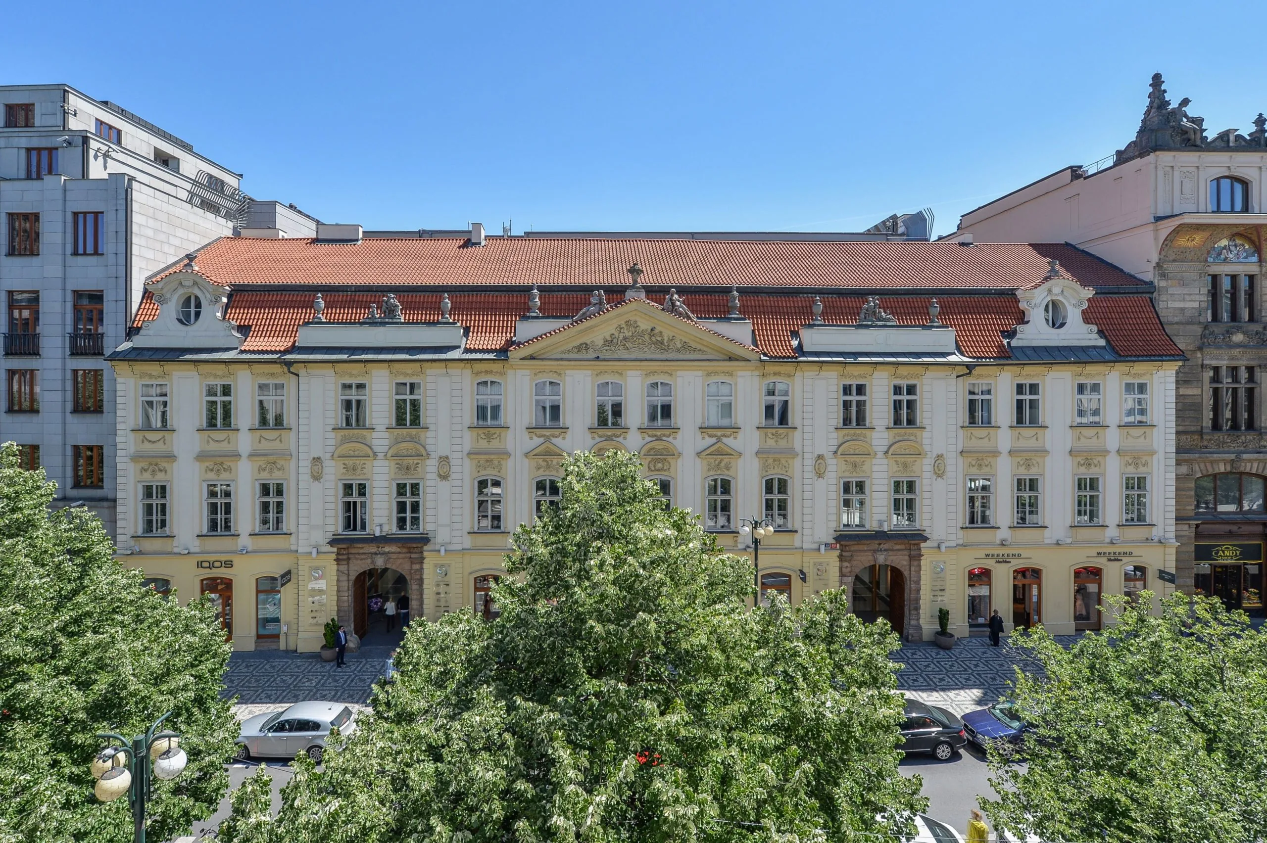 SLOVANSKÝ DŮM